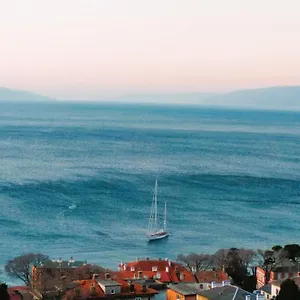  Apartment Lilly In With Amazing View Kroatien